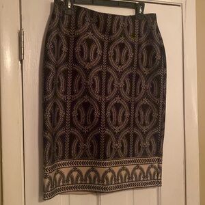 Beautiful classy skirt